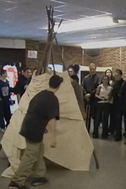 Sous le shaputuan (rencontre QuÃ©becois-vs-Innu)